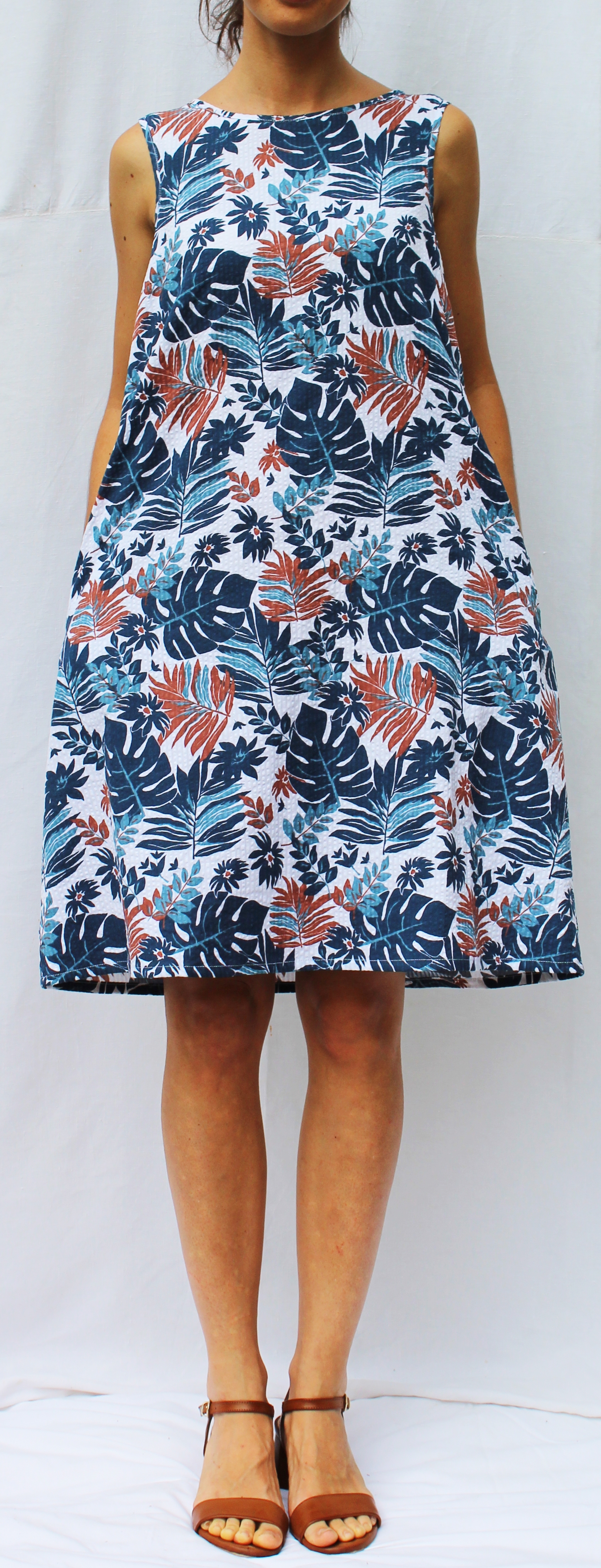 Vestito a trapezio in cotone goffrato Heloise Giardino blu