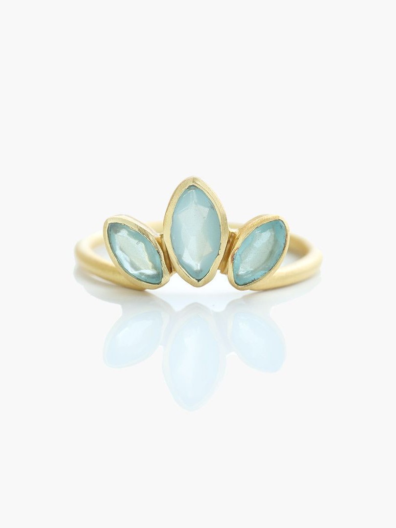 Anello a corona con acquamarina, placcato oro, Mandum