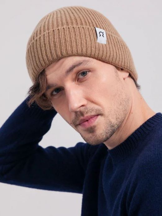 Berretto in cashmere rigenerato Marcello colore Beige sughero