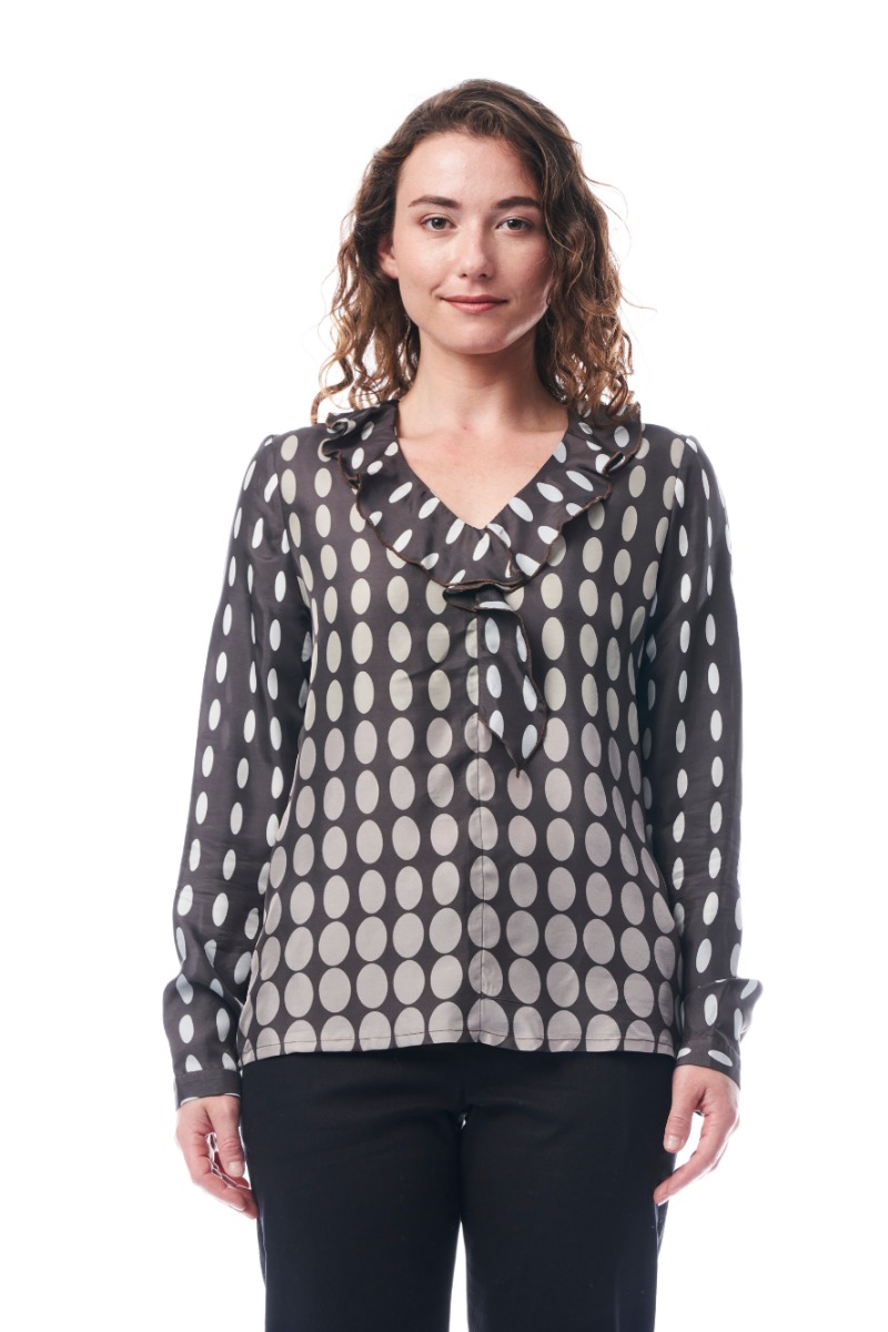 Blusa con rouches in viscosa Maria nero e grigia ovali Quid per OnEarth