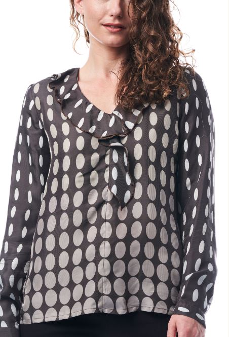 Blusa con rouches in viscosa Maria nero e grigia ovali Quid per OnEarth