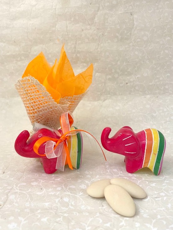 Bomboniera con gatto stilizzato arcobaleno e portaconfetti