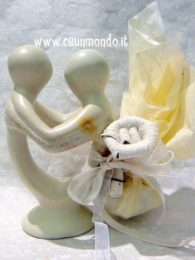 Bomboniera statua unione con portaconfetti avorio e fiore bianco