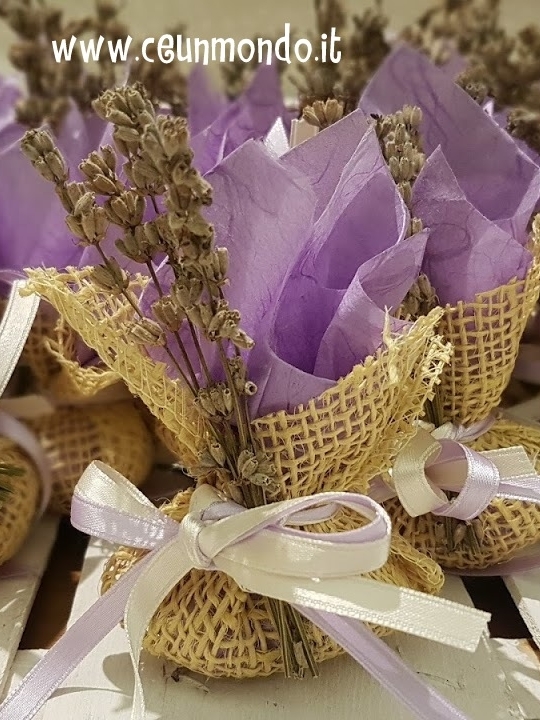 Bomboniera con lavanda fresca
