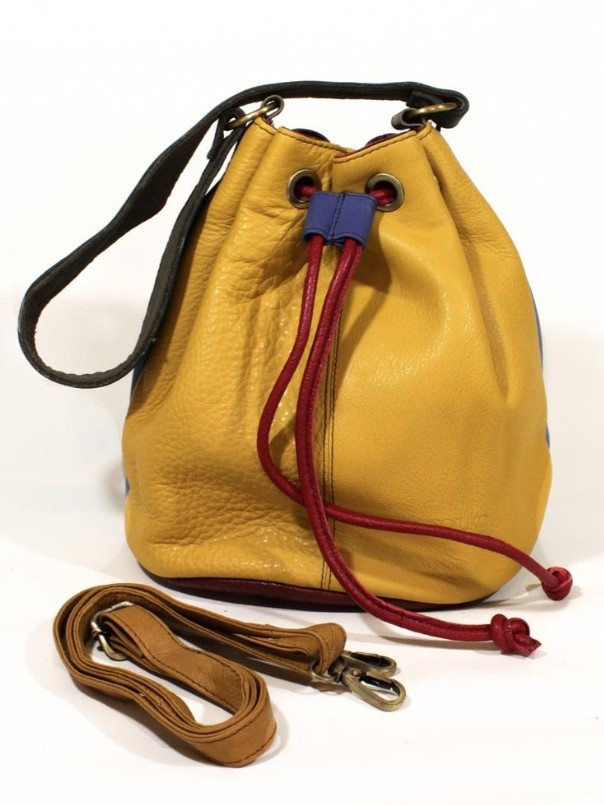 Borsa Soruka secchiello Shannon in pelle riciclata