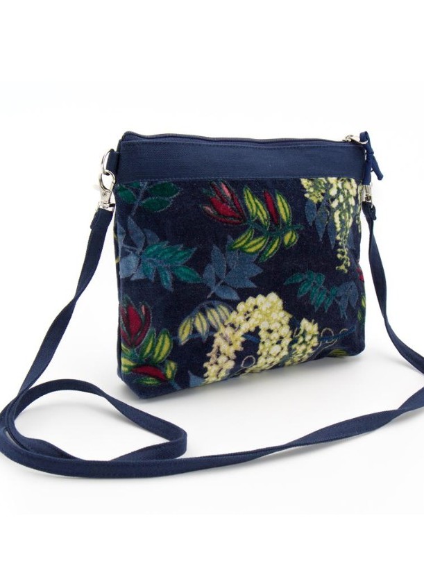 Borsa a tracolla in velluto fantasia su base blu. Velvet Jungle