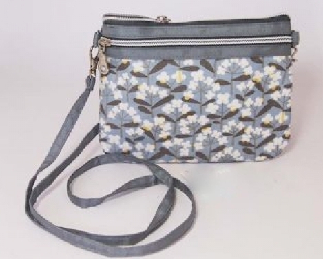 Borsa piccola 2 tasche convertibile in portadocumenti viaggio PRIMAVERA 20x14cm
