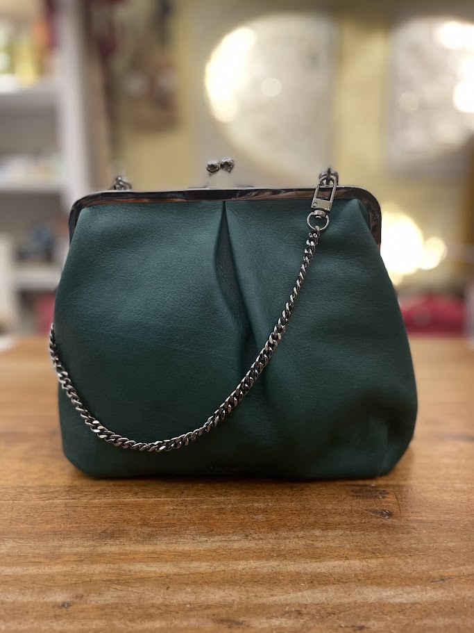 Borsa vintage con clip, in pelle Verde Cannes