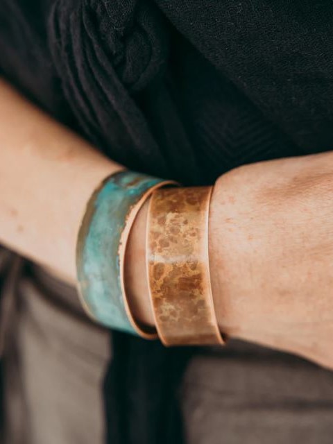 Bracciale di rame ossidato liscio medio - Hoiko