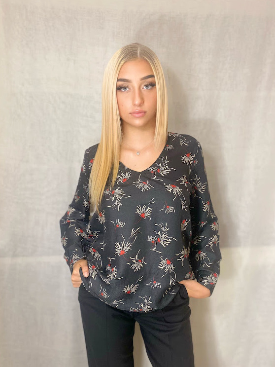 Blusa in viscosa Malala fantasia in nero - Quid per OnEarth