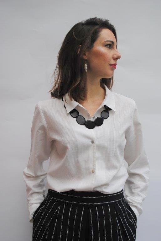 Camicia in cotone classica sfiancata Saisha Bianca