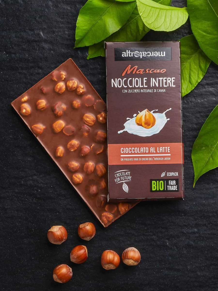 Cioccolato Mascao la latte con nocciole intere Bio