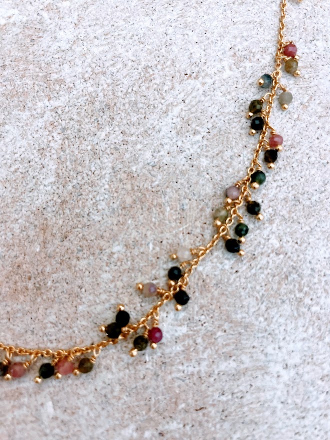 Collana tormalina pietre multicolore placcata oro, Eri Mandum.