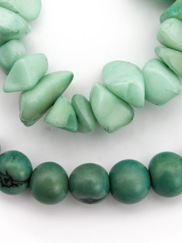 Collana in tagua e perle di acai CORONA verde acqua e menta