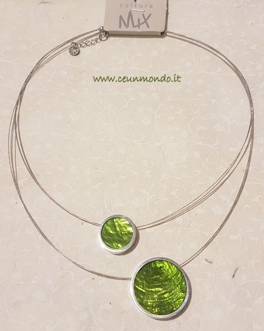 Collana girocollo 2 cerchi in madreperla e alluminio bicolore Verde