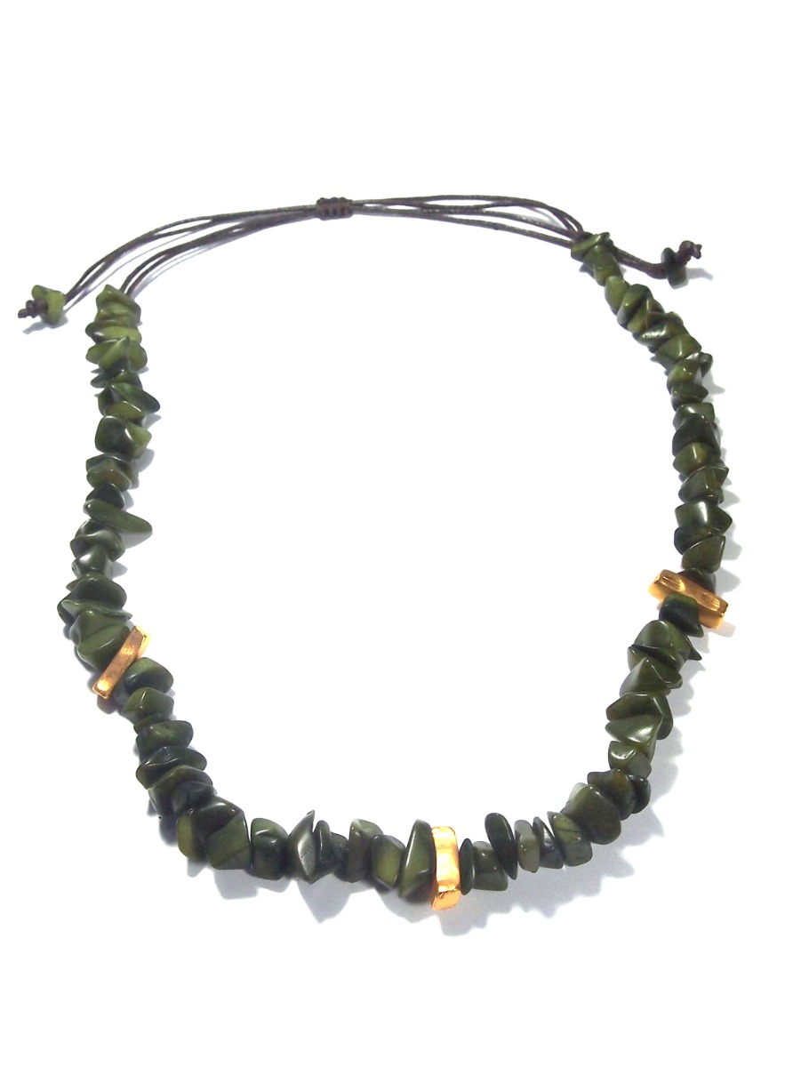 Collana girocollo filo di cotone e pezzetti di chicon (origine vegetale), Equo solidale linea Trame