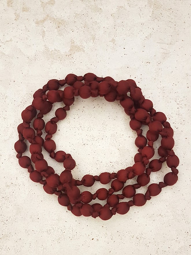 Collana in seta nodi Marrone scuro