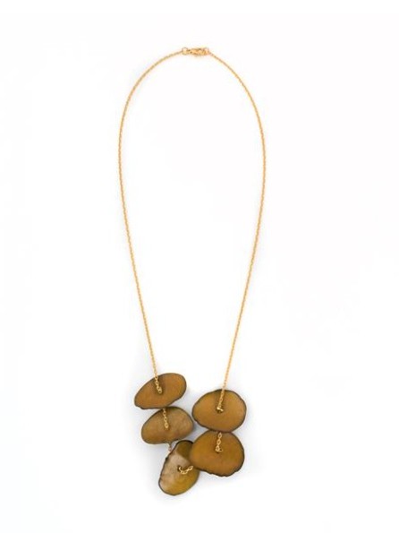 Collana con petali di tagua Girasole