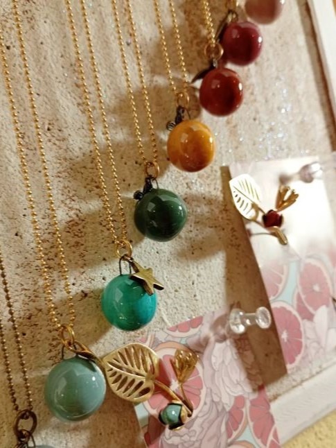 Collana Pompelmino, ciondolo in ceramica