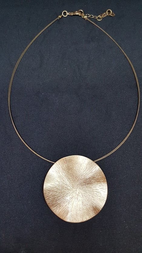 Collana girocollo in alluninio satinato Raggi color Oro
