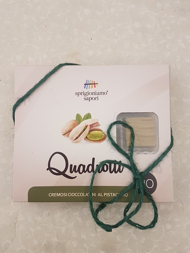 Cioccolatini cremosi al pistacchio Quadrott BIO - Sprigioniamo Sapori