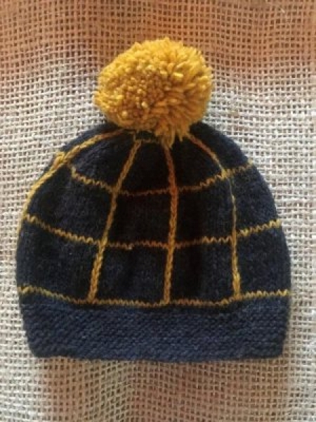 Berretto in Lana di alpaca con pon pon grigio scuro e giallo senape