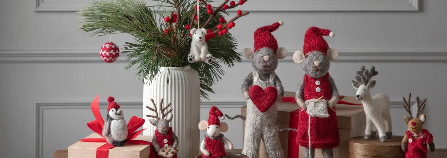 Decorazioni natalizie in feltro assortite