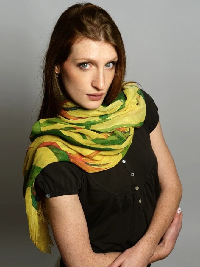 Foulard sciarpa in bamboo De Chirico giallo
