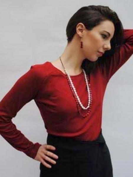 Maglia girocollo ampio in caldo cotone biologico Sanchita Rossa