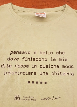 T-shirt De Andrè amico fragile Verde Salvia - O'press