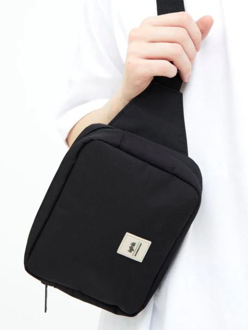 Marsupio in tessuto sostenibile Reef Crossbody Nero Lefrik