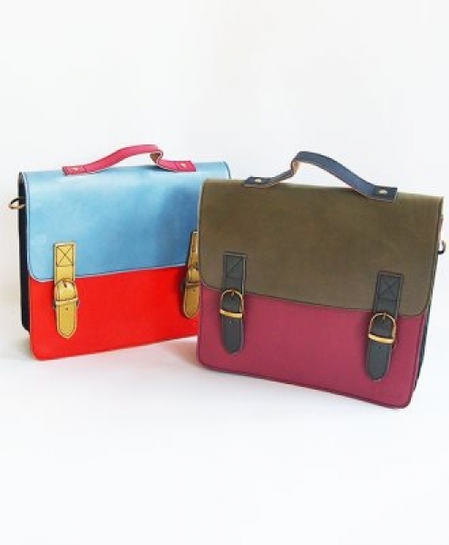 Borsa rettangolare con pattina e doppia fibbia SORUKA - Messenger semplice