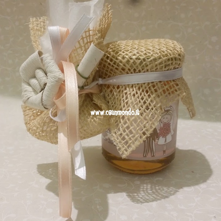 Fiore bianco nastri bianco e rosa salmone