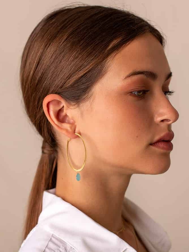 Orecchini a cerchio con acquamarina pendente placcati oro, Mandum