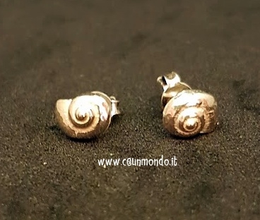 Orecchini a conchiglia