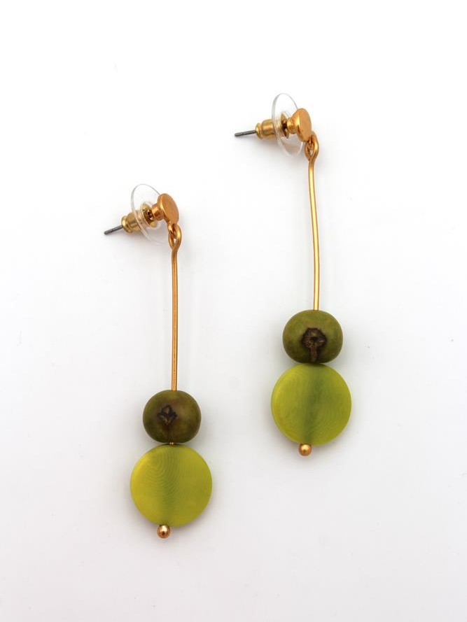 Orecchini dorati con perla di tagua Verde lime Saturno