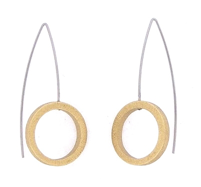 Orecchini lunghi design con cerchio in alluninio satinato Raggi Oro - Culture Mix