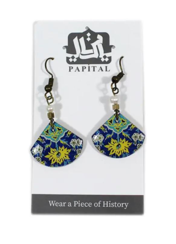 Orecchini a plettro maiolica blu fiori gialli Firuzè