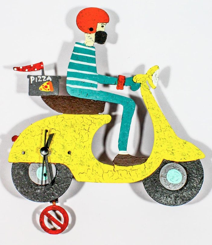 Orologio da parete Vespa in ferro riciclato