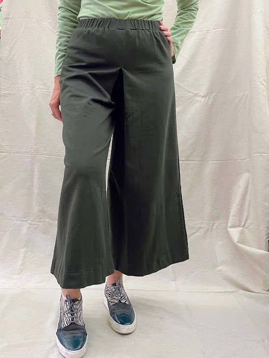 Pantaloni cropped Vele in cotone bio felpato Verde foresta