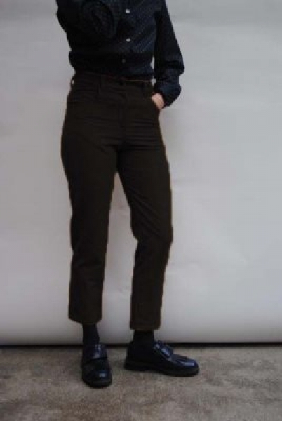 Pantalone a sigaretta in velluto a costine Jaya Nero
