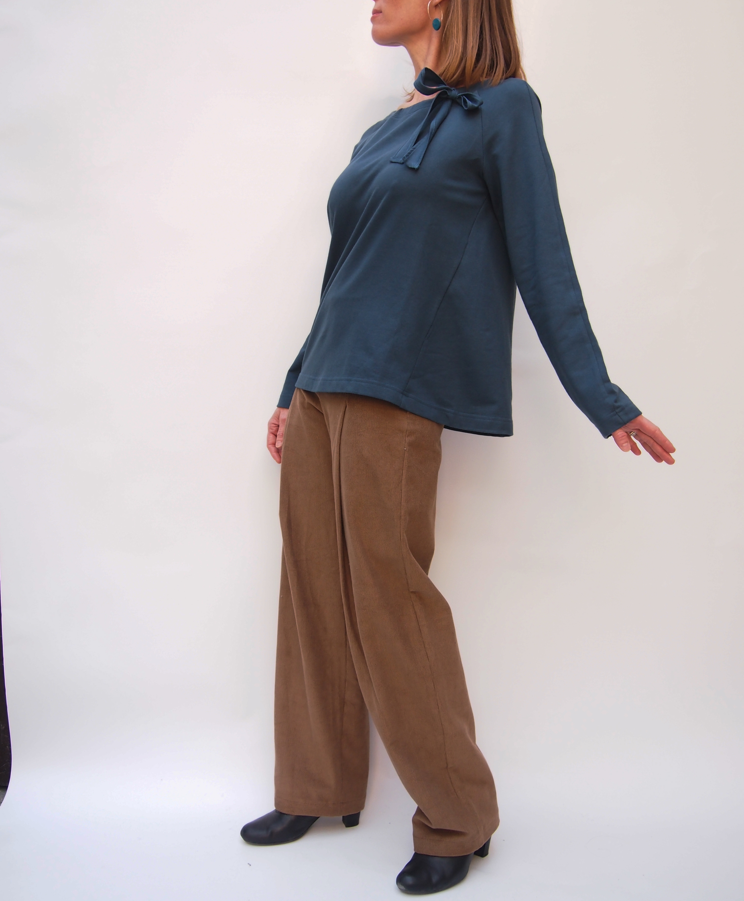 Pantaloni in velluto a costine millerighe - Beige