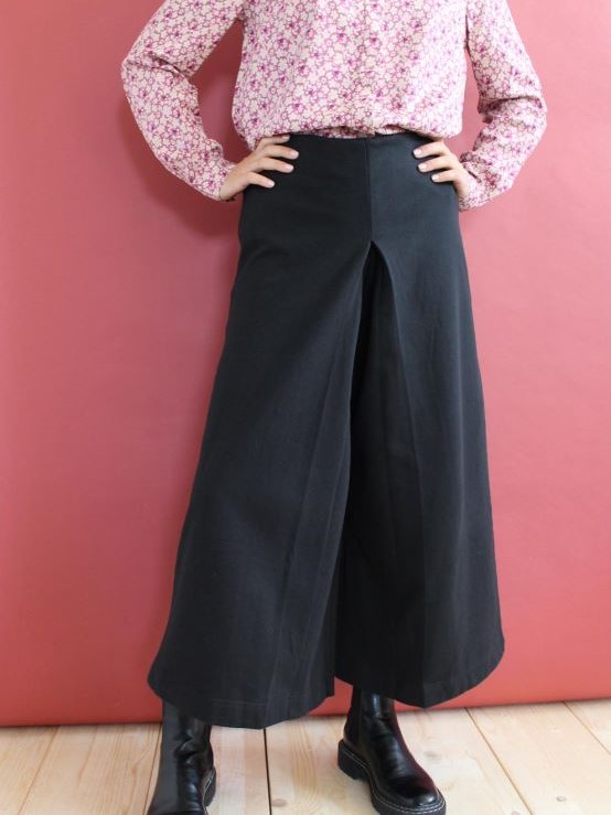 Pantaloni cropped Vele in cotone organico felpato Nero