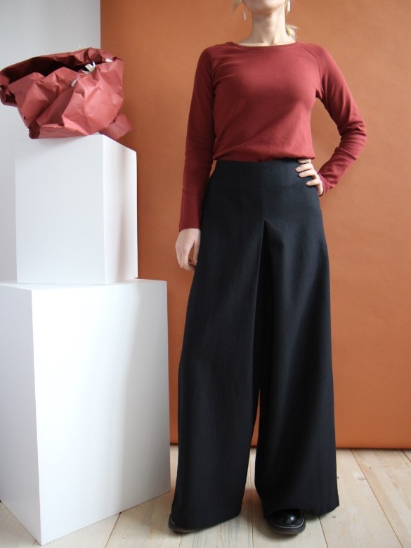 Pantaloni larghi in lana e cotone Nero NEVE