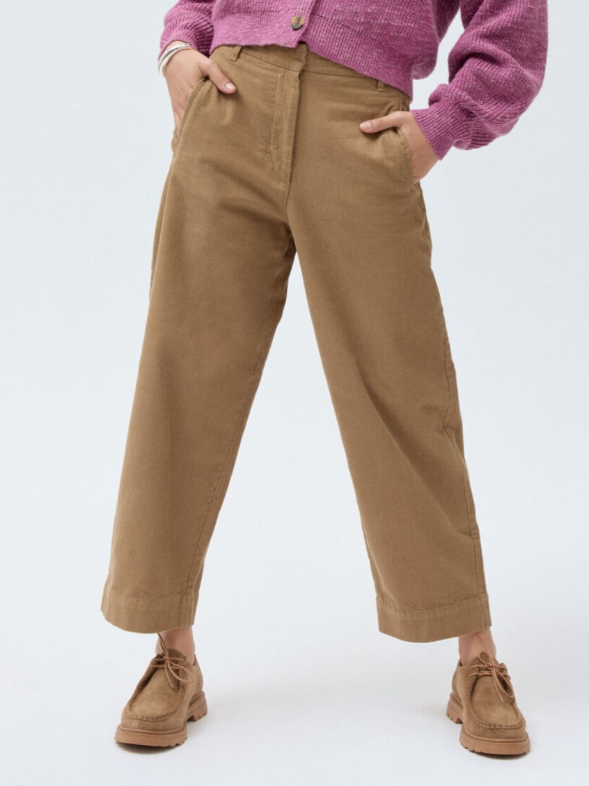 Pantaloni donna in velluto leggero cropped Cammello