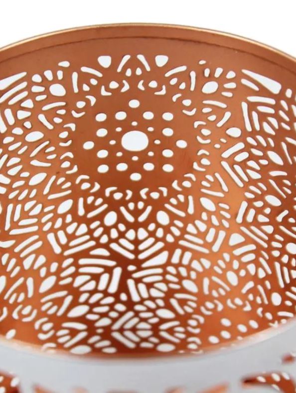 Lanterna porta candela in ferro traforato color bronzo argento