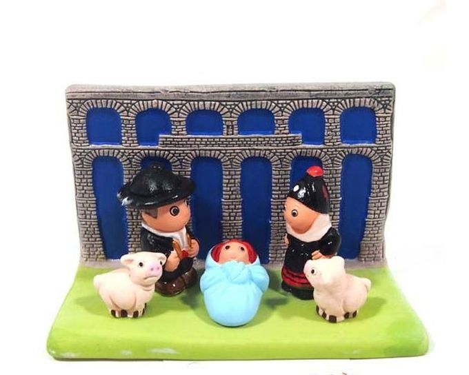 Presepe Castiglia con 5 fiugre - pezzo unico