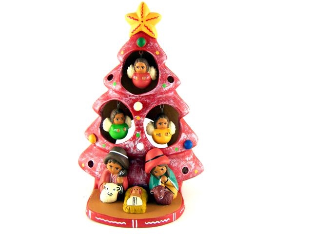 Presepe con albero di Natale rosso