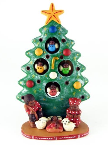 Presepe con albero di Natale e angioletti