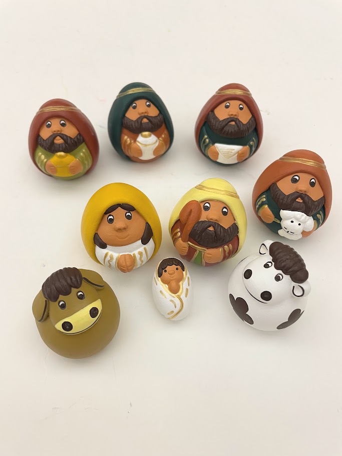 Presepe con figure tonde stile Botero